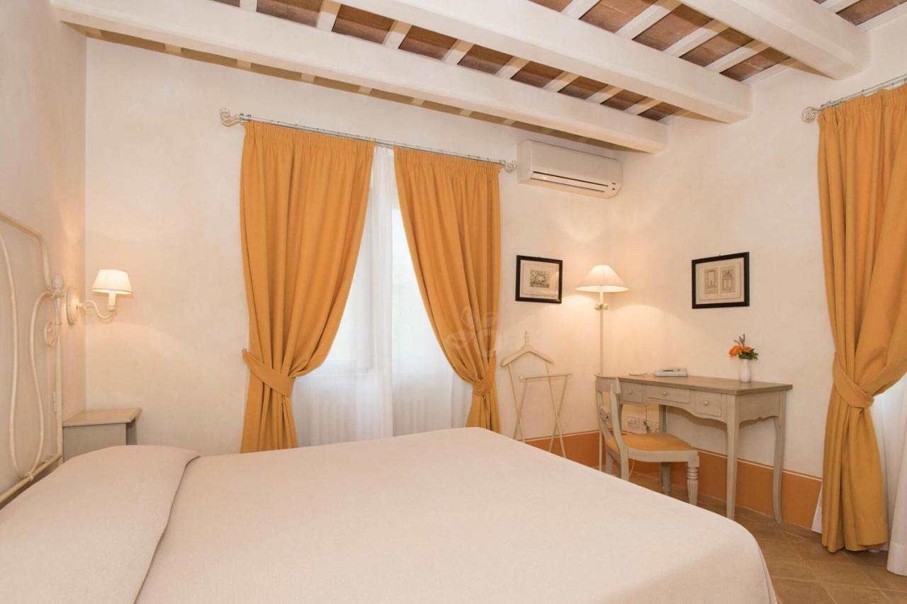 Il Casale Di Giulia Apartment ซีโรโล ภายนอก รูปภาพ
