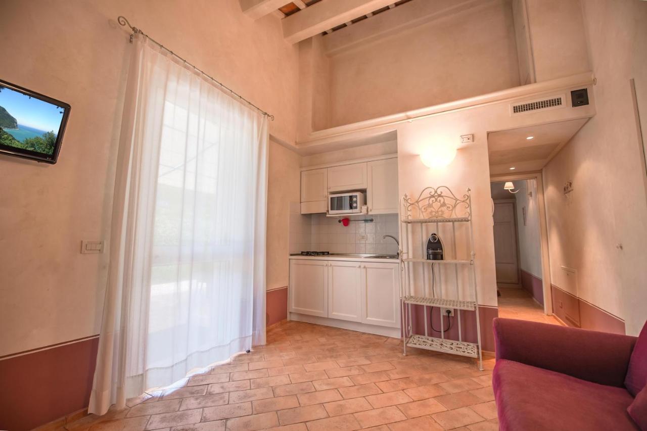 Il Casale Di Giulia Apartment ซีโรโล ภายนอก รูปภาพ